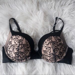 VICTORIA SECRET'S Very Sexy Collection Push Up Bra 34C